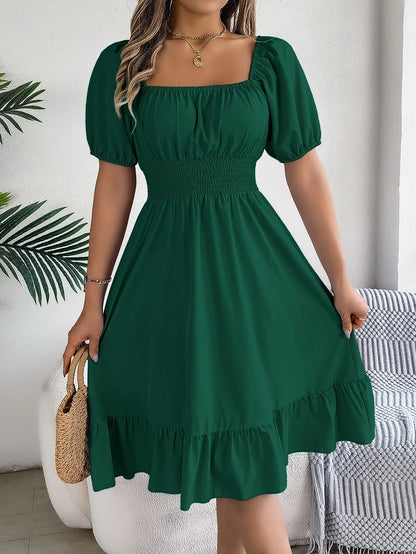 Vestido Midi – Verão Casual com Decote Quadrado, Mangas Curtas e Cintura com Folhos