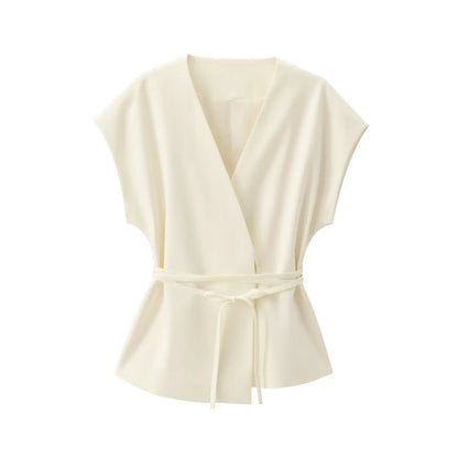 Conjunto Feminino de Calças e Top sem Mangas – Decote em V, Cinto Elegante e Corte Reto